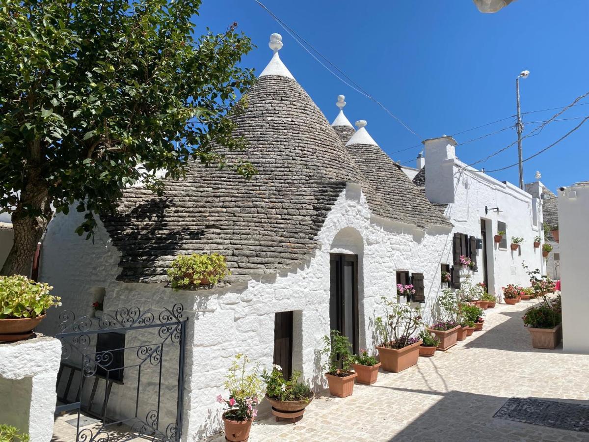 Trullo "Vicolo Fiorito" Villa Alberobello Buitenkant foto