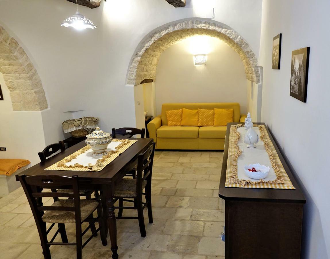 Trullo "Vicolo Fiorito" Villa Alberobello Buitenkant foto
